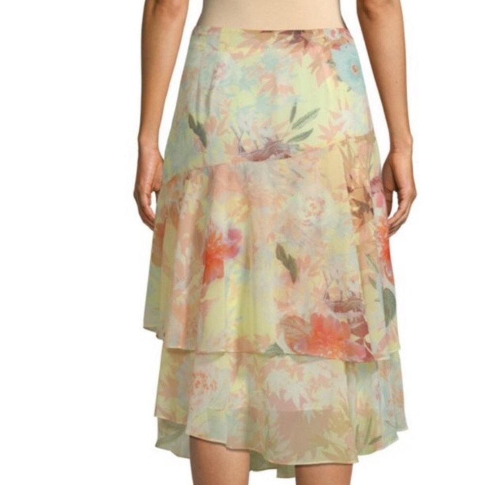 Vince Camuto Floral Skirt Size 10 NWT - Picture 8 of 9